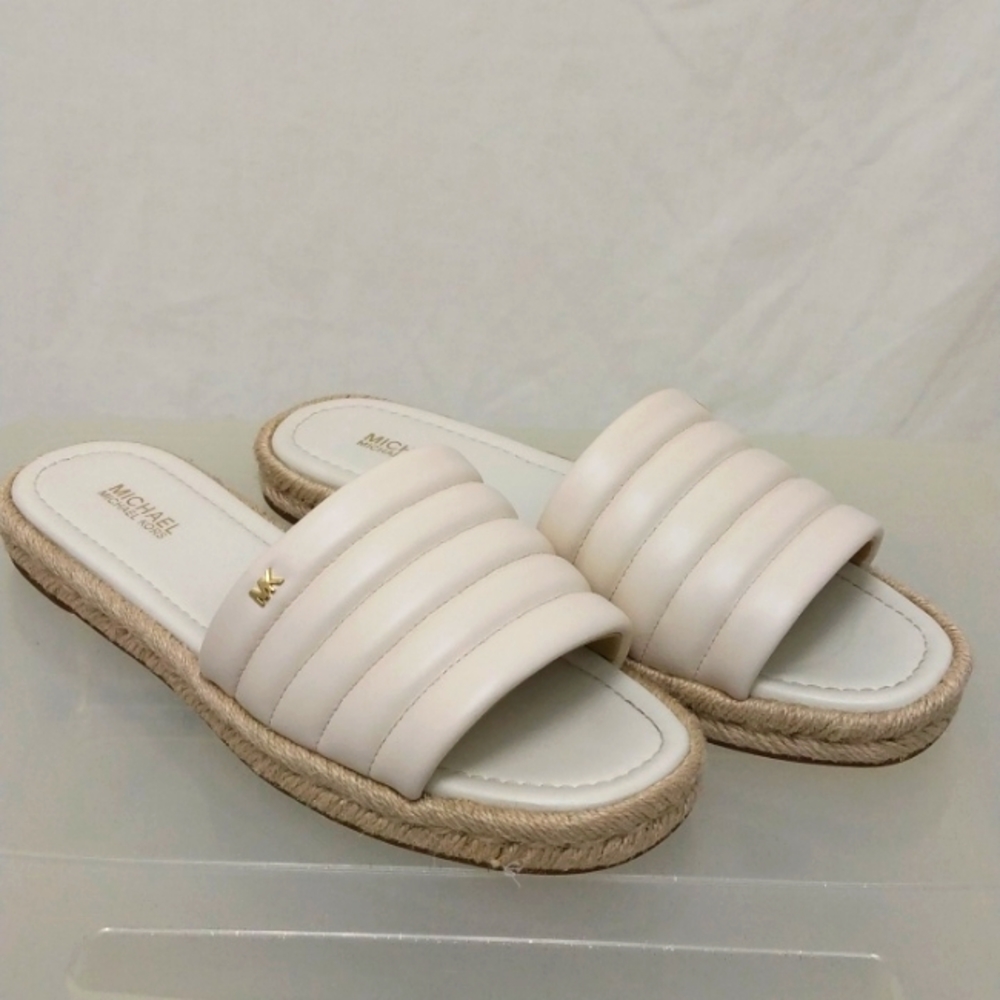 NWOT- Michael Kors Quilted Slides- 9